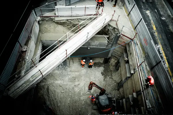 Site multi-niveaux · Géoloc. Indoor