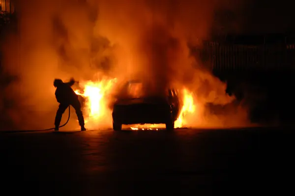 Feu en milieu clos · Parking souterrain